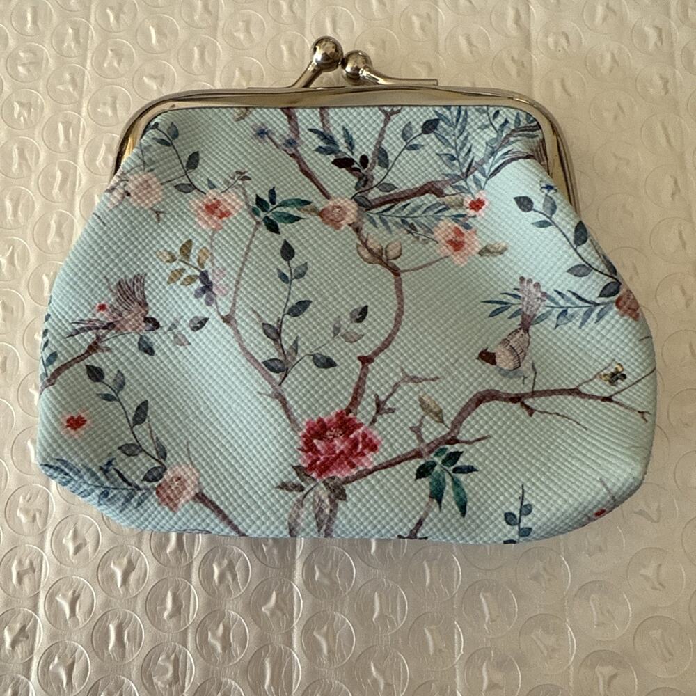Faux Leather Kisslock Coin Purse with Floral And Bird Print
